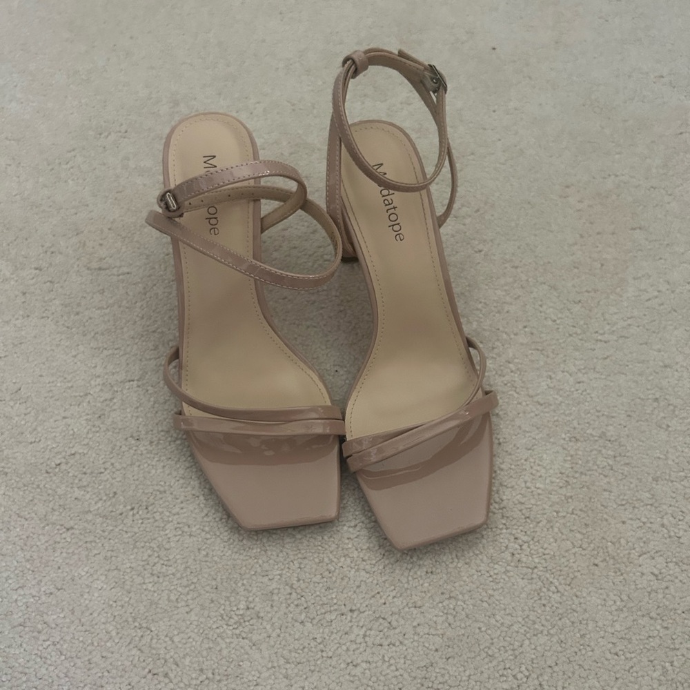 Nude Patent Ankle-Strap Block Heel Sandals - Picture 2 of 4